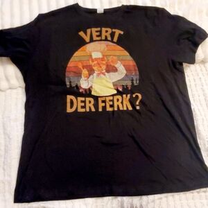 2X VERT DER VERK tshirt NWOT